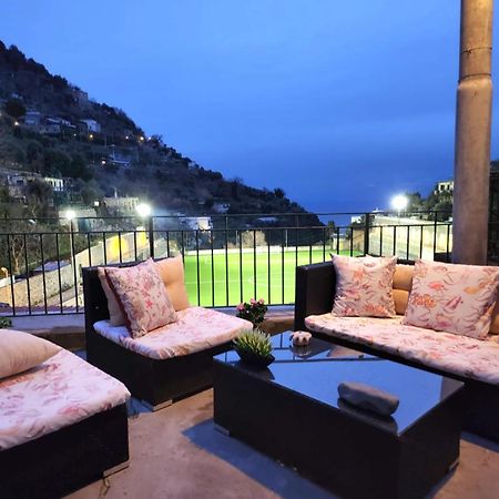 Yourhome - La Dimora Di Nonna Angela Positano Luaran gambar
