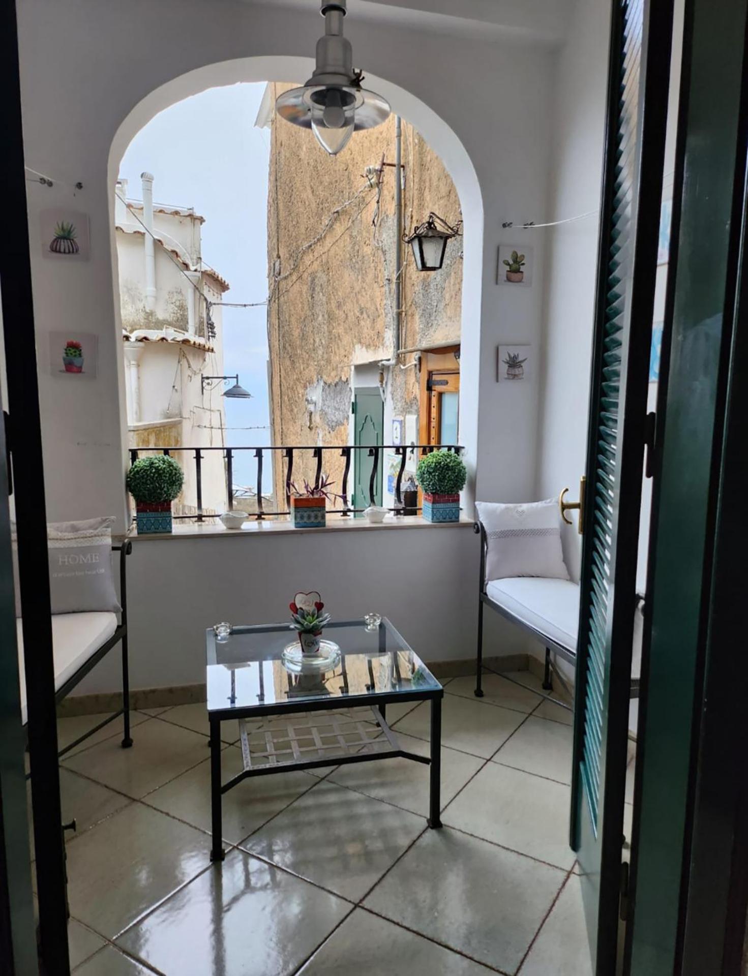 Yourhome - La Dimora Di Nonna Angela Positano Luaran gambar